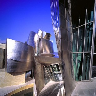 Guggenheim Museora bisita...
